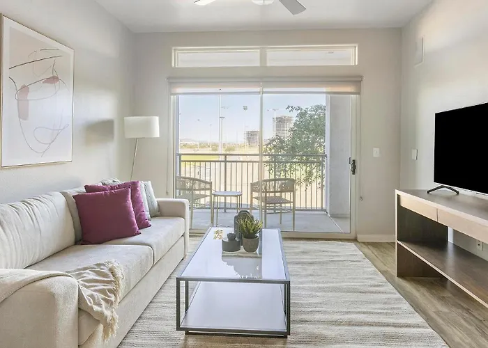 Landing Stylish 1Bd Pool Clubhouse *