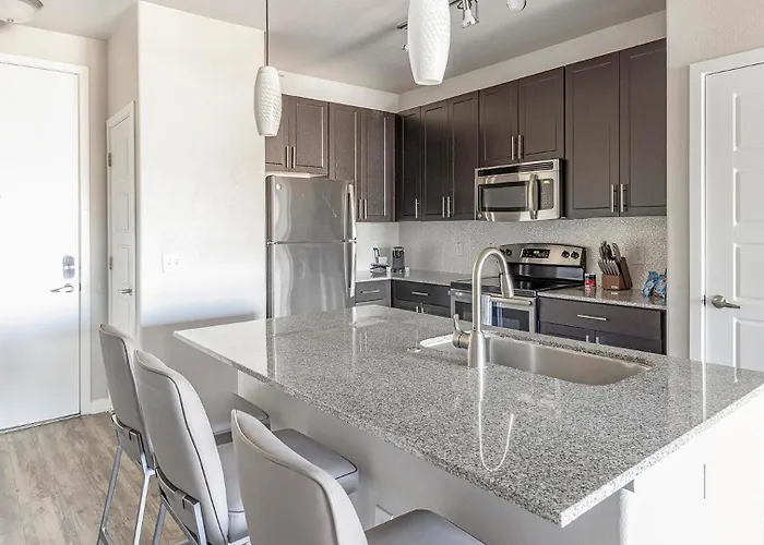 Apartment Landing Stylish 1Bd Pool Clubhouse