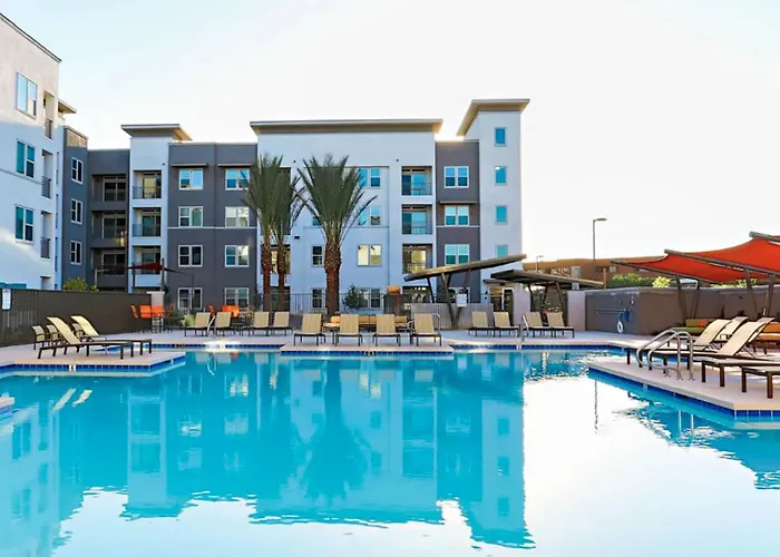 Apartment Landing Stylish 1Bd Pool Clubhouse *