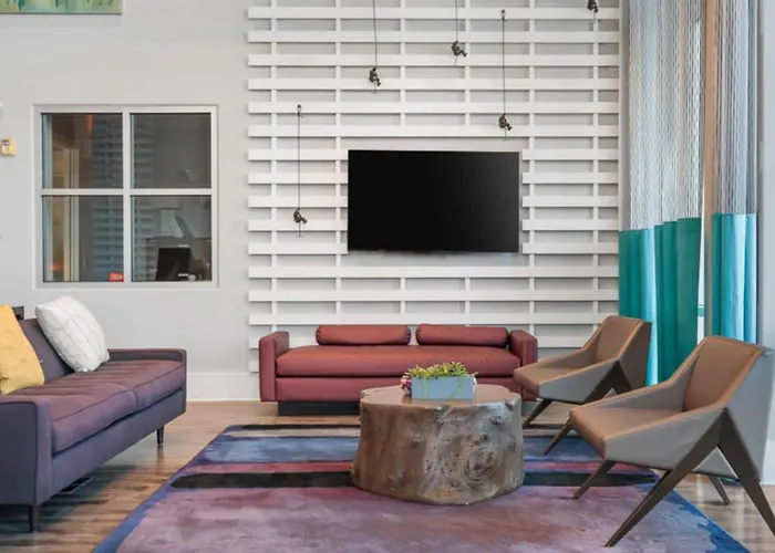 Landing Stunning 1Bd Gym Pool Apartment